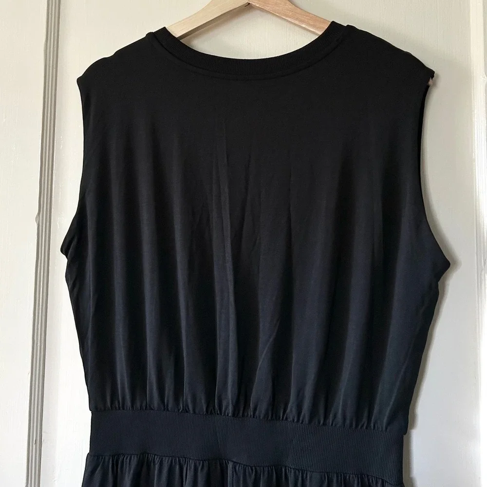 NWT Athleta Santorini Cinch Midi Dress Black M Casual Travel Vacation Minimalist